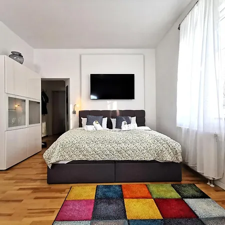 Bohnapartments Steigerwald - Natur In Der Stadt - Vollausstattung - Wlan - Gratis Parkplaetze Erfurt Exterior photo