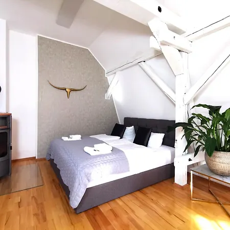 Bohnapartments Steigerwald - Natur In Der Stadt - Vollausstattung - Wlan - Gratis Parkplaetze Erfurt Exterior photo