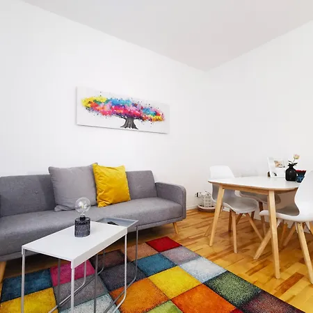 Bohnapartments Steigerwald - Natur In Der Stadt - Vollausstattung - Wlan - Gratis Parkplaetze Erfurt Exterior photo
