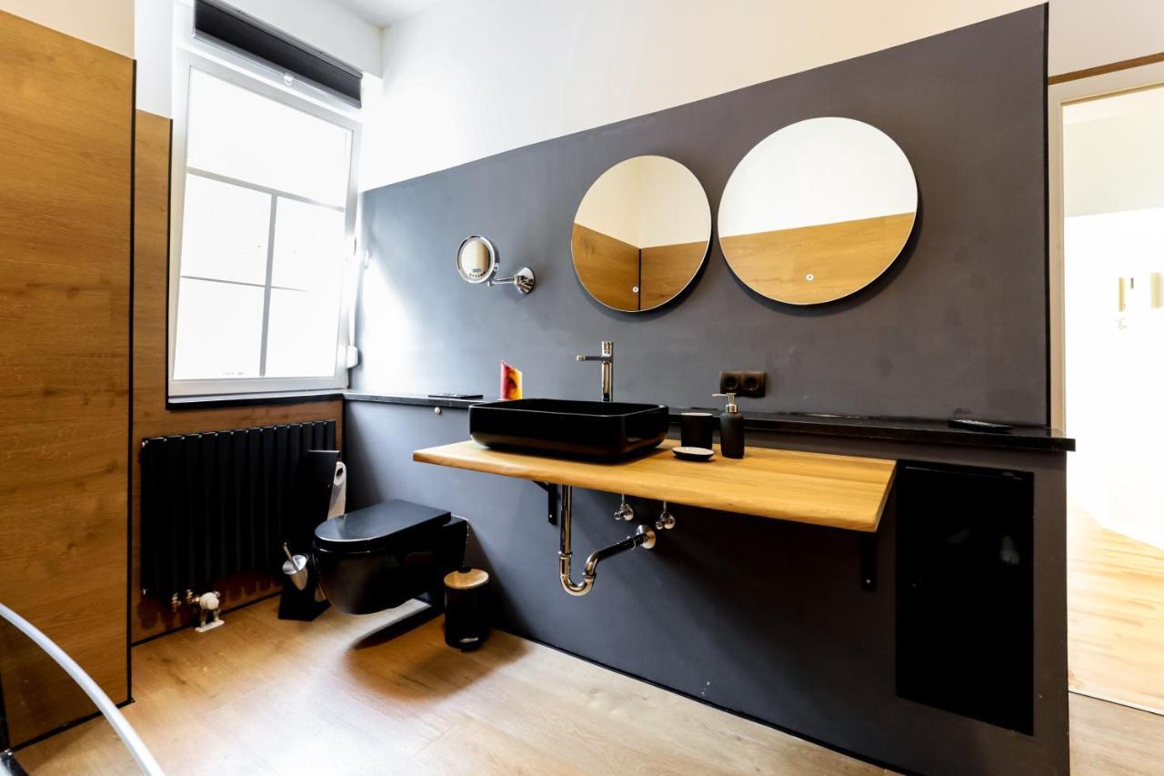 Bohnapartments Steigerwald - In Der Stadt - Vollausstattung - Wlan - Gratis Parkplaetze Apartment