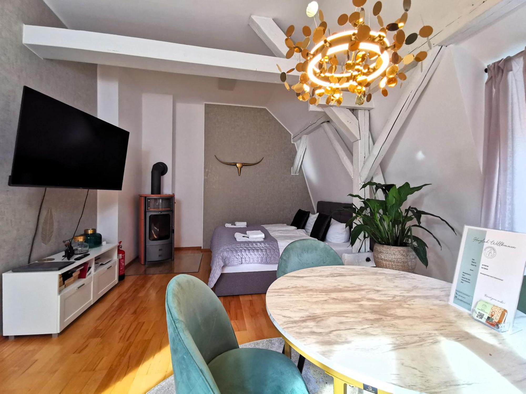 Bohnapartments Steigerwald - In Der Stadt - Vollausstattung - Wlan - Gratis Parkplaetze Apartment *