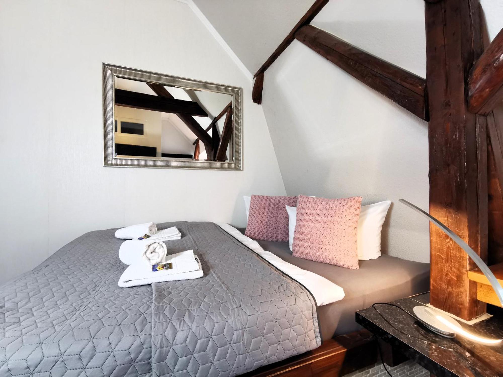 Bohnapartments Steigerwald - In Der Stadt - Vollausstattung - Wlan - Gratis Parkplaetze *