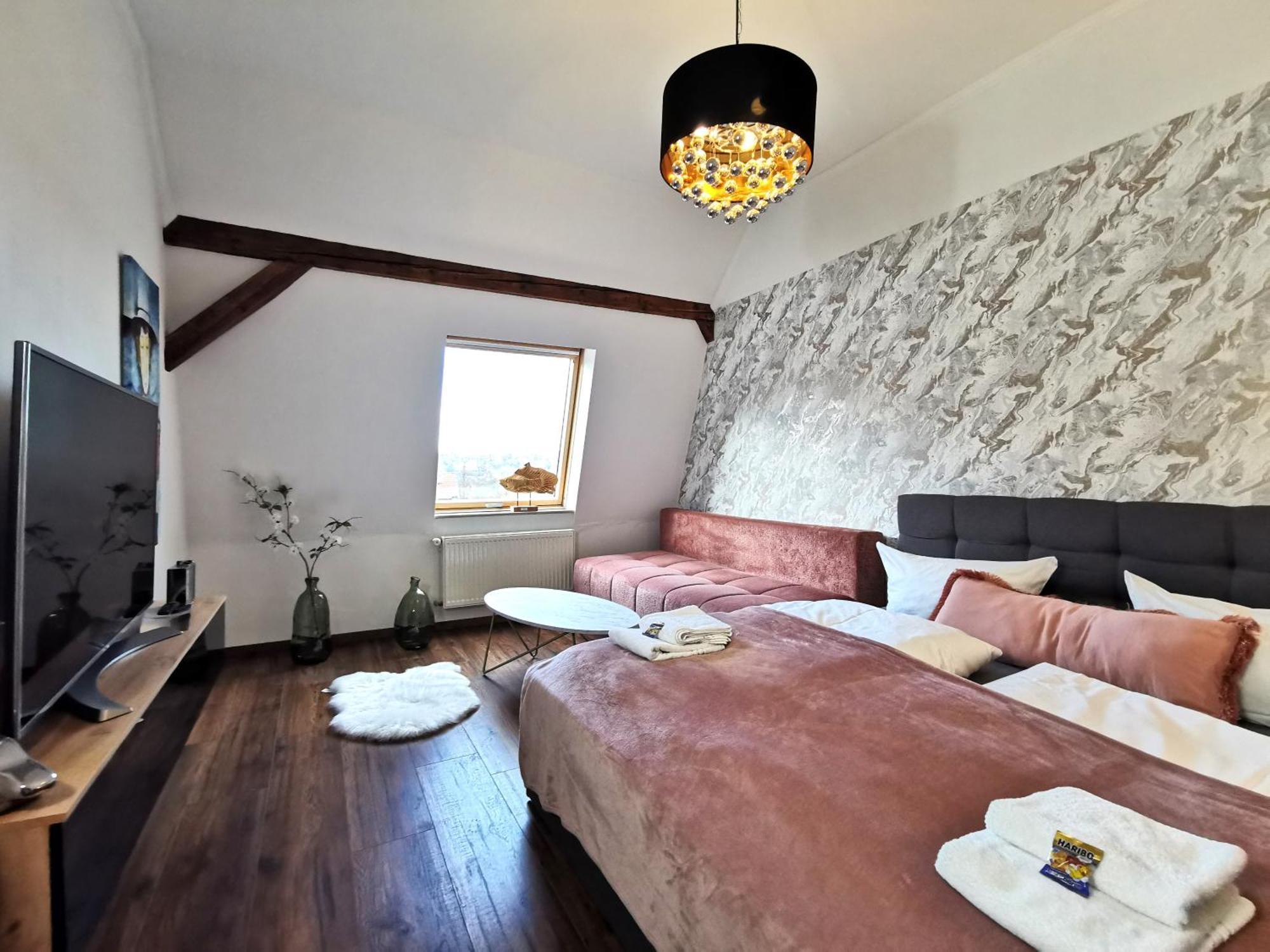 Bohnapartments Steigerwald - In Der Stadt - Vollausstattung - Wlan - Gratis Parkplaetze